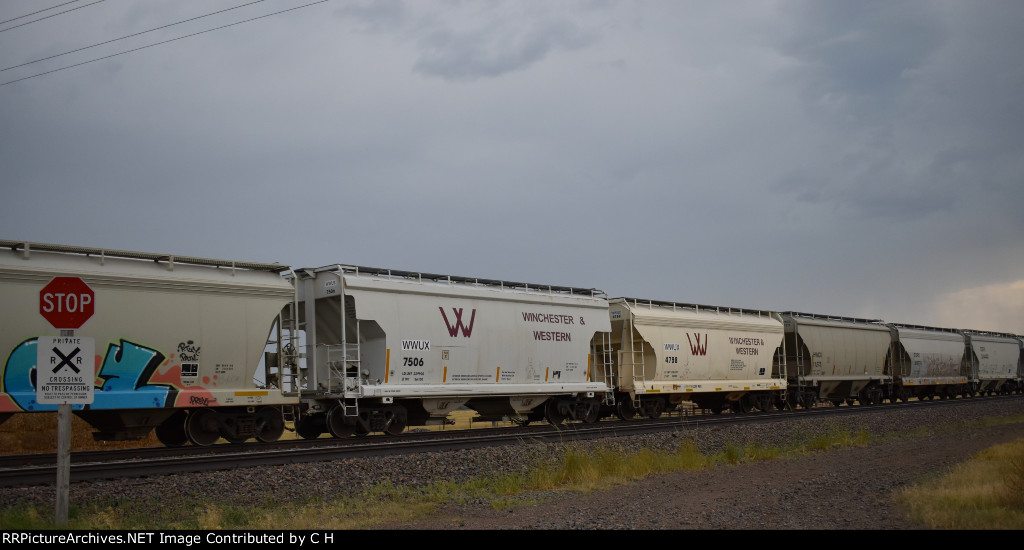 WWUX 7506/4798